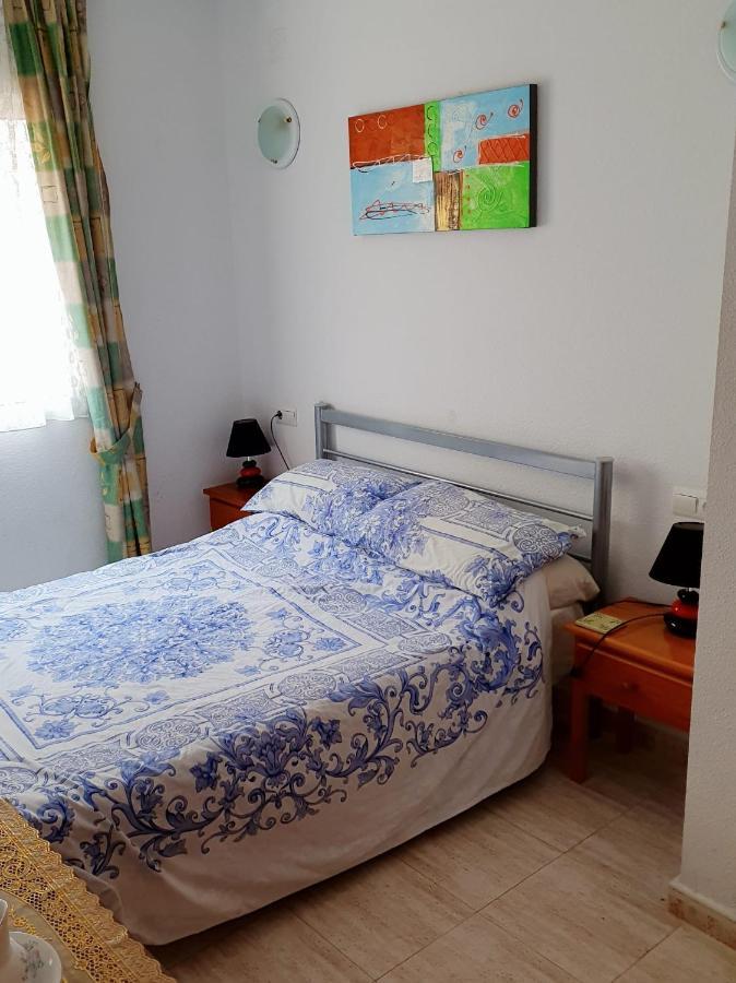 Apartment Close To All Amenities ตอร์เรเวียคา ภายนอก รูปภาพ